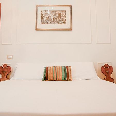 Feliz In Roma B&B Eksteriør billede